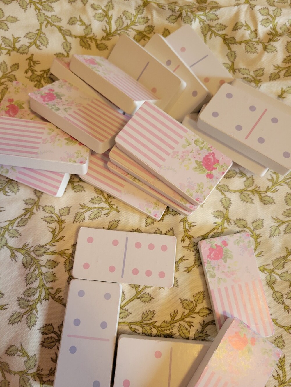 Laura Ashley English Garden Floral Dominoes Set Shabby Chic Cottagecore Pastel - Picture 7 of 16